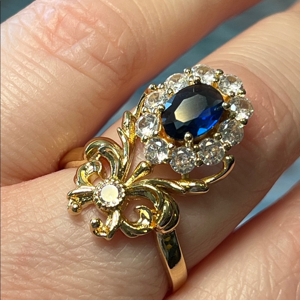 Romantic Victorian Style Faux Blue Sapphire CZ Flower Gold Plated Cocktail Ring
